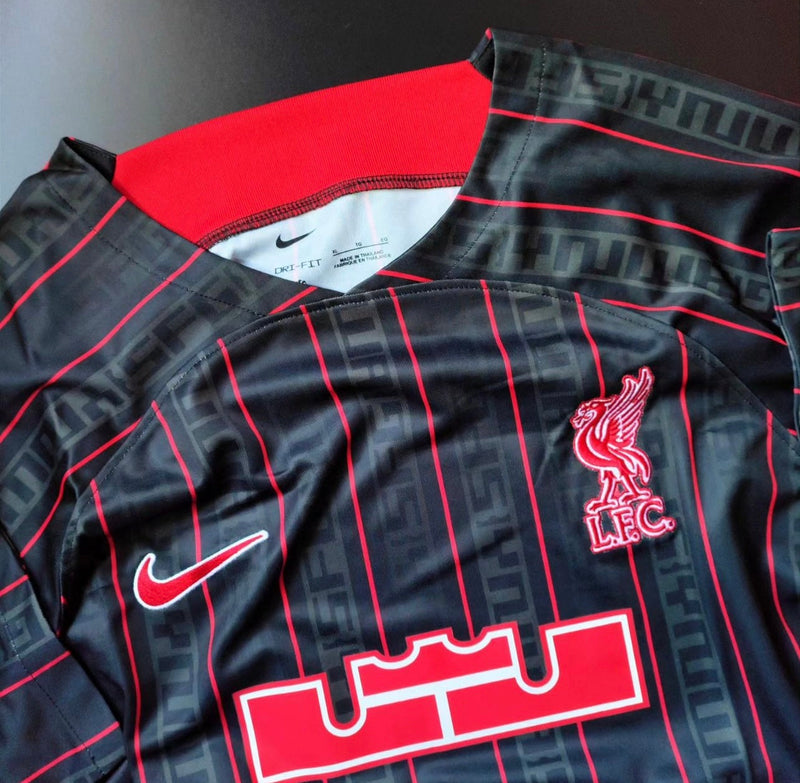 Maglia Liverpool FC x LeBron James 2023